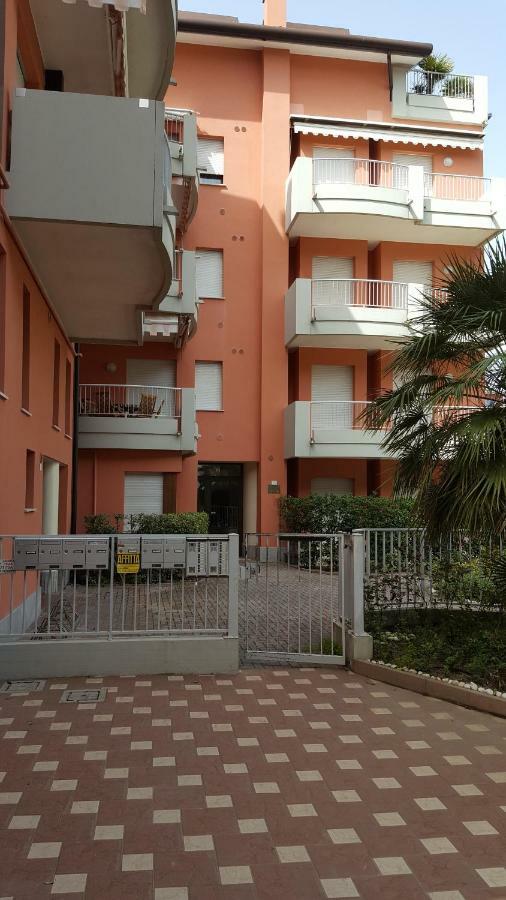 Residence Ipanema - Walterigato Apartments Solo Per Famiglie Lido di Jesolo Dış mekan fotoğraf
